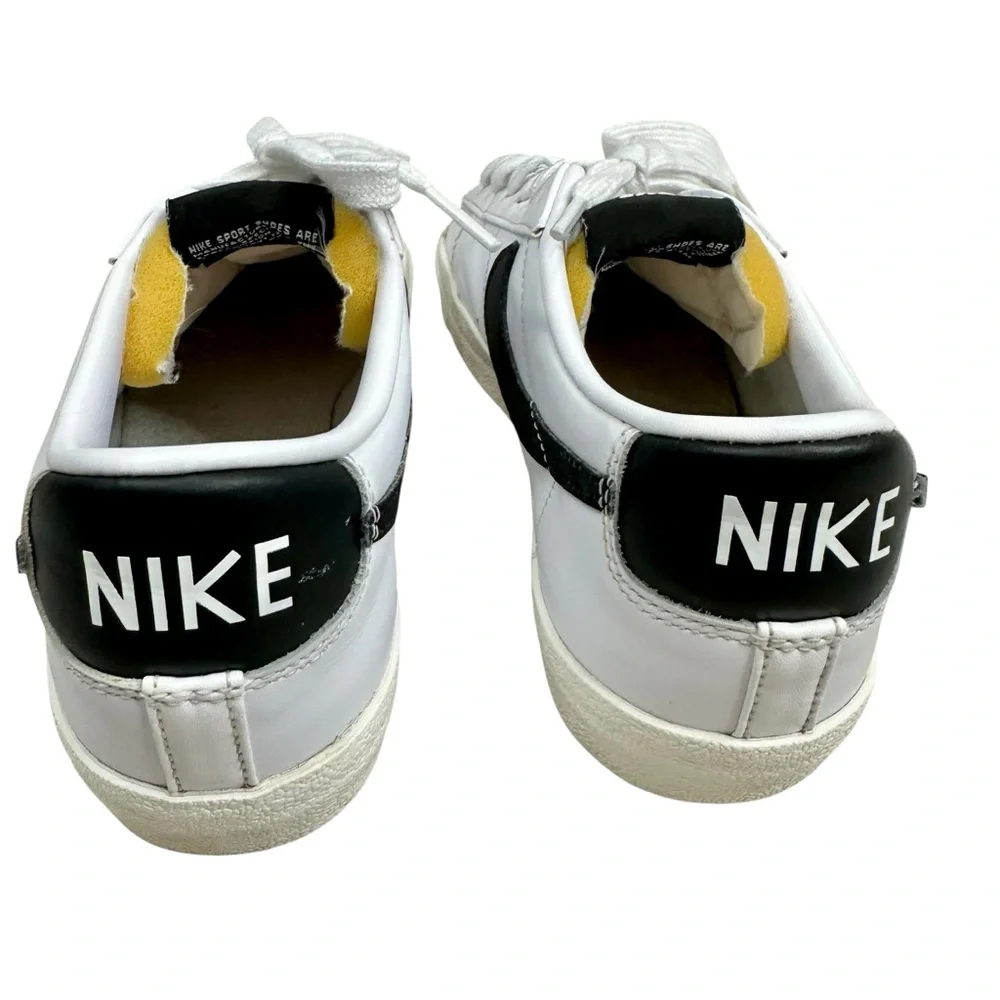 Nike Blazer‎ Low ‘77 Women’s Sneakers